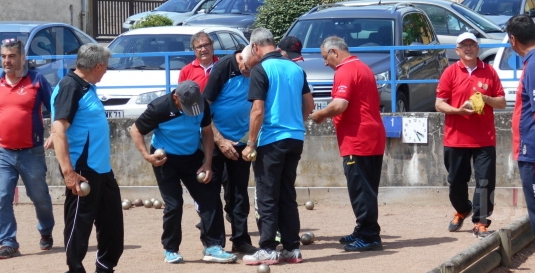 Éliminatoires à Coublanc - La boule clayettoise