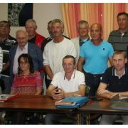 Le-bureau-et-les-societaires-de-la-boule-clayettoise-photo-raymond-fromageot-1509042851